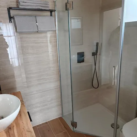Privee Contemporaine Avec Terrasse Proche Ajaccio Et Plages